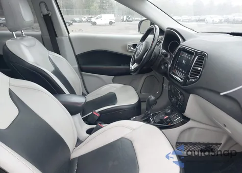 2020 Jeep Compass Limited 4X4 from USA, damaged, VIN 3C4NJDCB0LT233570